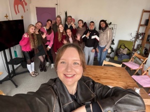 ВОЛОНТЕРСТВУ ТОЖЕ НАДО УЧИТЬСЯ