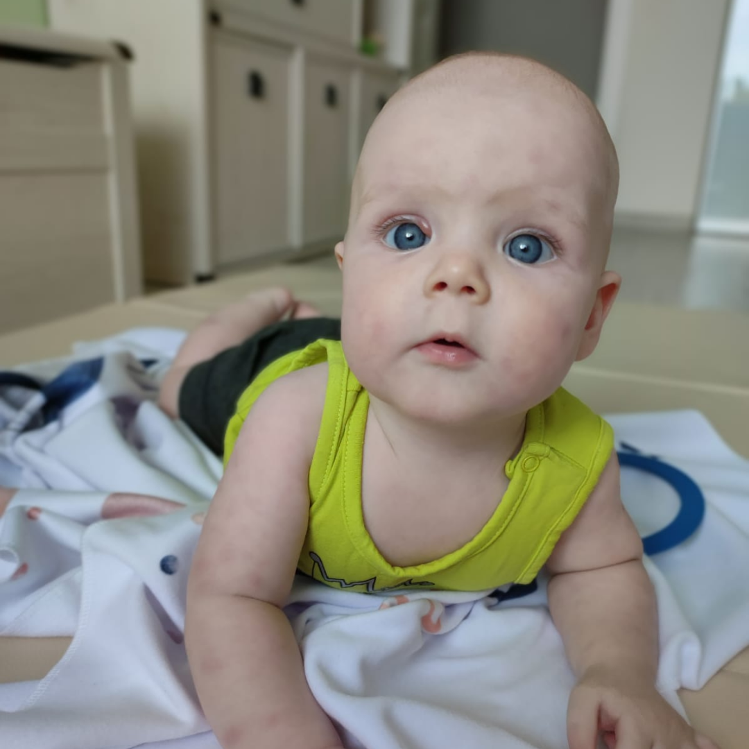 Ваня Лушенков