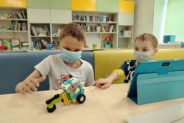 ВОССТАНИЕ РОБОТОВ В ОТДЕЛЕНИИ ОНКОГЕМАТОЛОГИИ