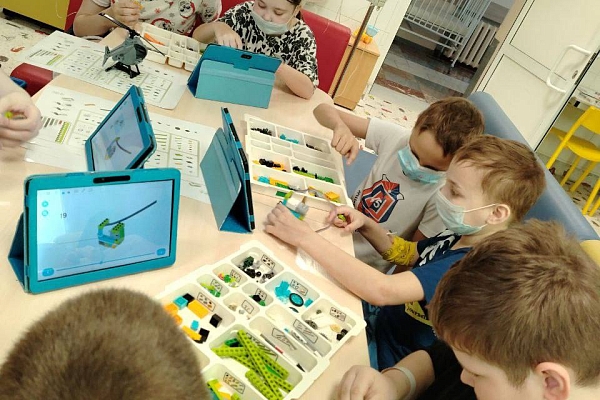 ВОССТАНИЕ РОБОТОВ В ОТДЕЛЕНИИ ОНКОГЕМАТОЛОГИИ