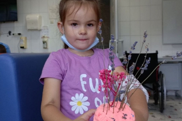 ЗА РАЗГОВОРАМИ ВРЕМЯ ТЕЧЕТ НЕЗАМЕТНО