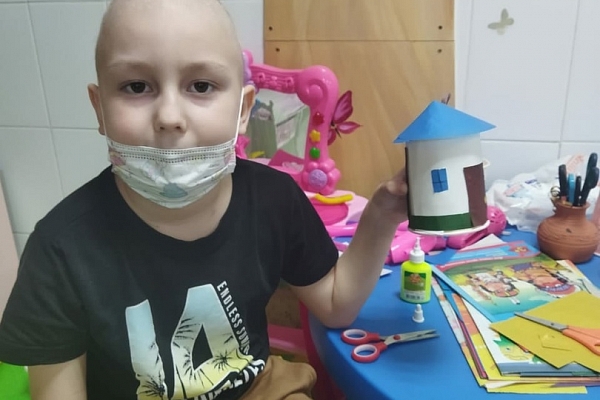 Строить дома и лепить снеговиков