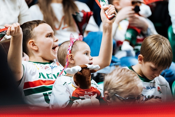 ЦЕЛЫЙ ЛОКОМОТИВ ЭМОЦИЙ!