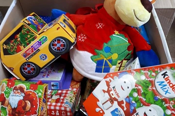 Коробка с подарками 