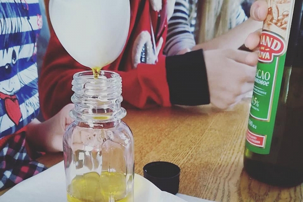 8 марта - праздник для всех! 