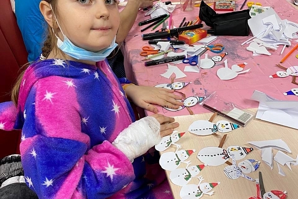 НОВЫЙ ГОД УЖЕ СТУЧИТСЯ В ДВЕРИ