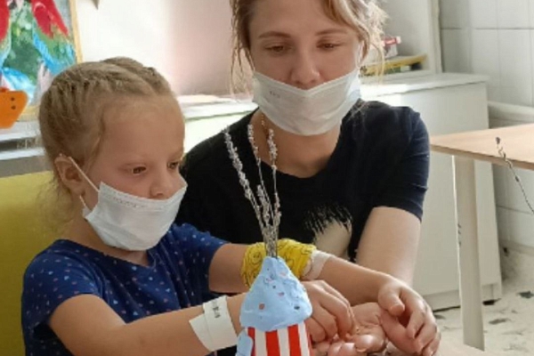 ЗА РАЗГОВОРАМИ ВРЕМЯ ТЕЧЕТ НЕЗАМЕТНО