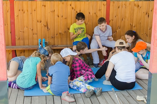 Домой после первой смены 